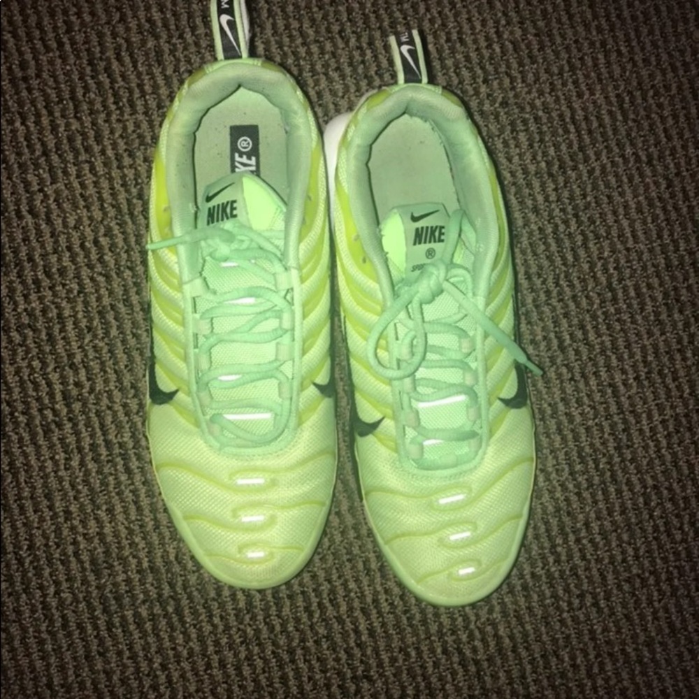 Nike air max